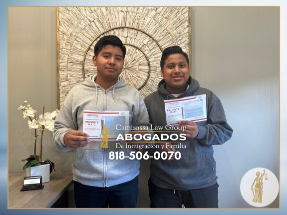 Cliente satisfecho con nuestros servicios como su Abogados de Inmigración