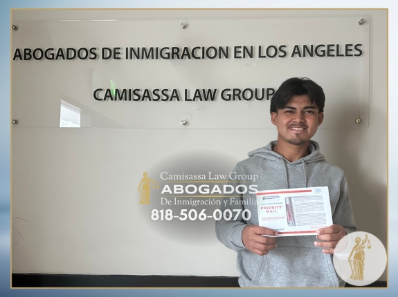 Cliente satisfecho con nuestros servicios como su Abogados de Inmigración