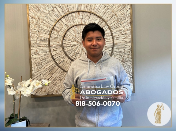 Cliente satisfecho con nuestros servicios como su Abogados de Inmigración