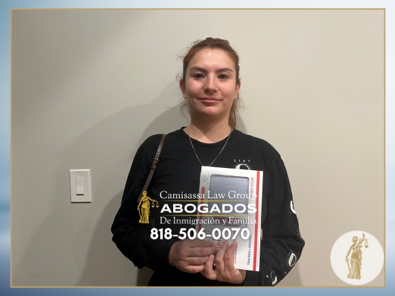 Cliente satisfecho con nuestros servicios como su Abogados de Inmigración