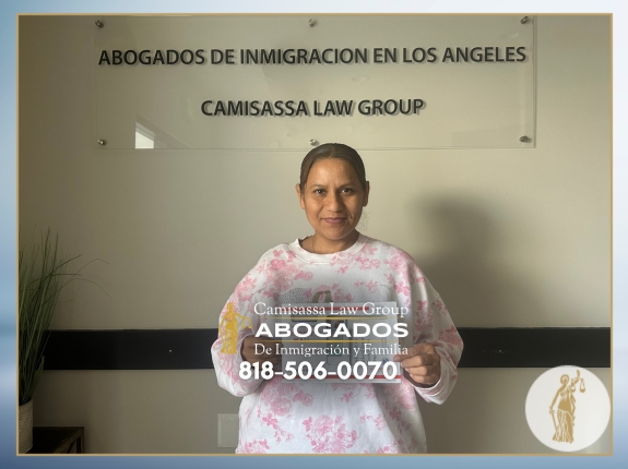 Cliente satisfecho con nuestros servicios como su Abogados de Inmigración