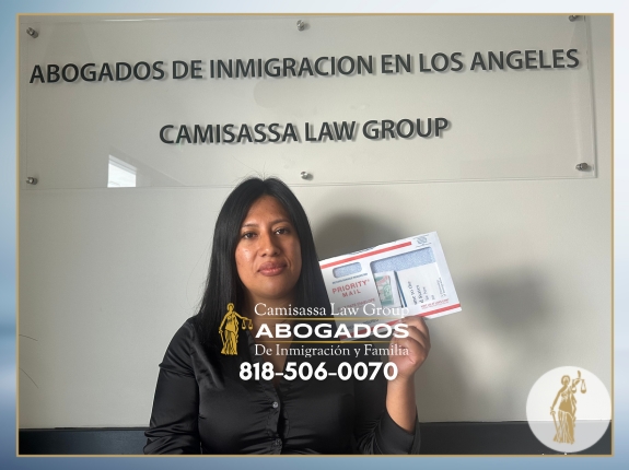Cliente satisfecho con nuestros servicios como su Abogados de Inmigración