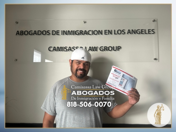 Cliente satisfecho con nuestros servicios como su Abogados de Inmigración