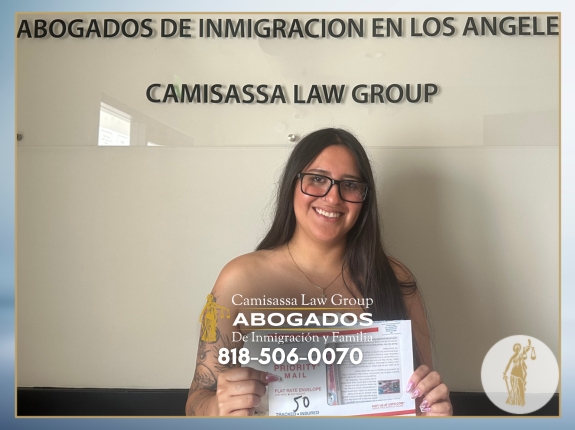 Cliente satisfecho con nuestros servicios como su Abogados de Inmigración
